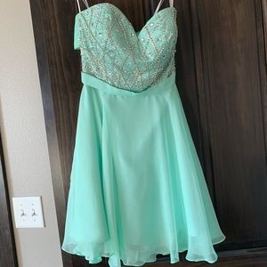 Prom/hoco/formal dress